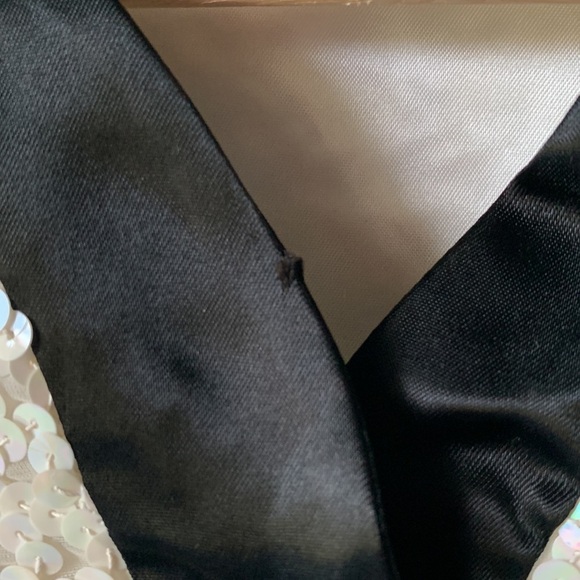 Cream Sequin Cropped Jacket - Picture 4 of 8